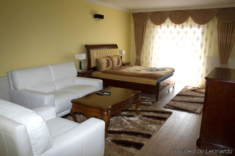 Hotel Begolli Priština Pokoj fotografie