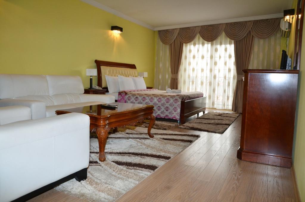 Hotel Begolli Priština Exteriér fotografie